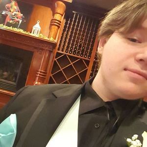 Meet your Posher, Seth